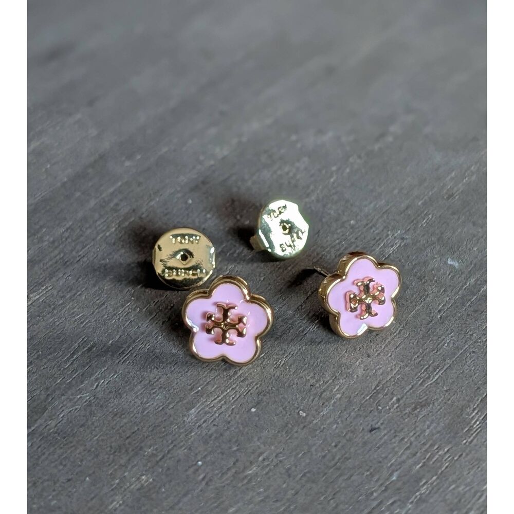 TORY BURCH Kira Mini Pink Enamel Flower Logo T Stud Earrings - Picture 2 of 3
